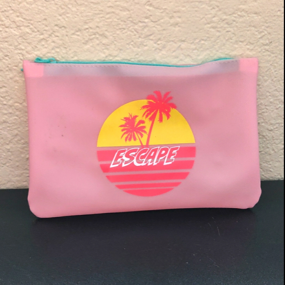 Ipsy makeup bag